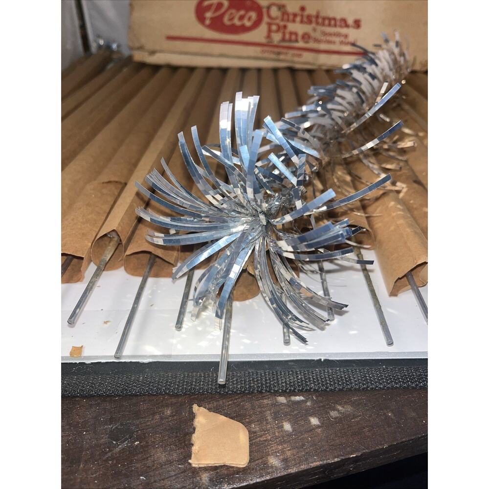 Vintage “Sparkler” Pom Pom Aluminum Christmas Tree 25 Replacement Branches - Picture 3 of 9
